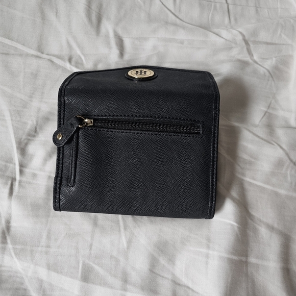 TOMMY HILFIGER Trifold Wallet - Picture 4 of 6